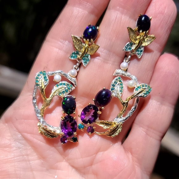INCREDIBLE fancy Floral Black Opal Aquamarine Amethyst Kyanite & Pearl earrings - Picture 5 of 11